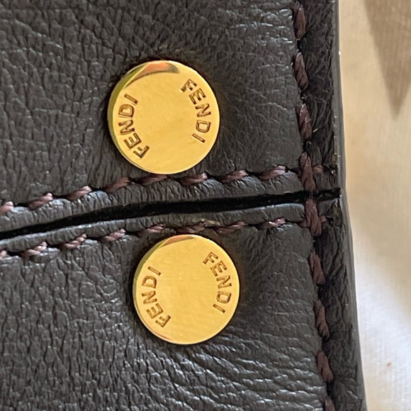 Authentic Fendi Peekaboo Handbag - Black leather w/ gold hardware (never worn) - Picture 7 of 8